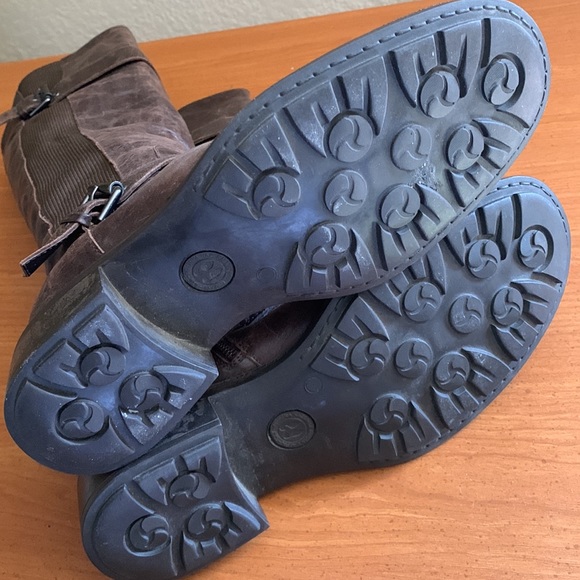 AQUATALIA Distressed Tall Riding Boots - Picture 13 of 15